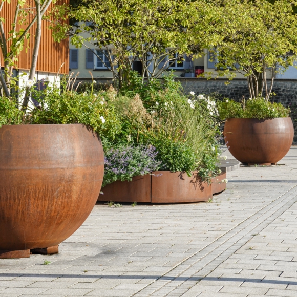 Globe Tree Planters Globe Tree Planters