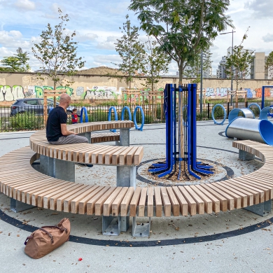 Rough&Ready Circular Benches